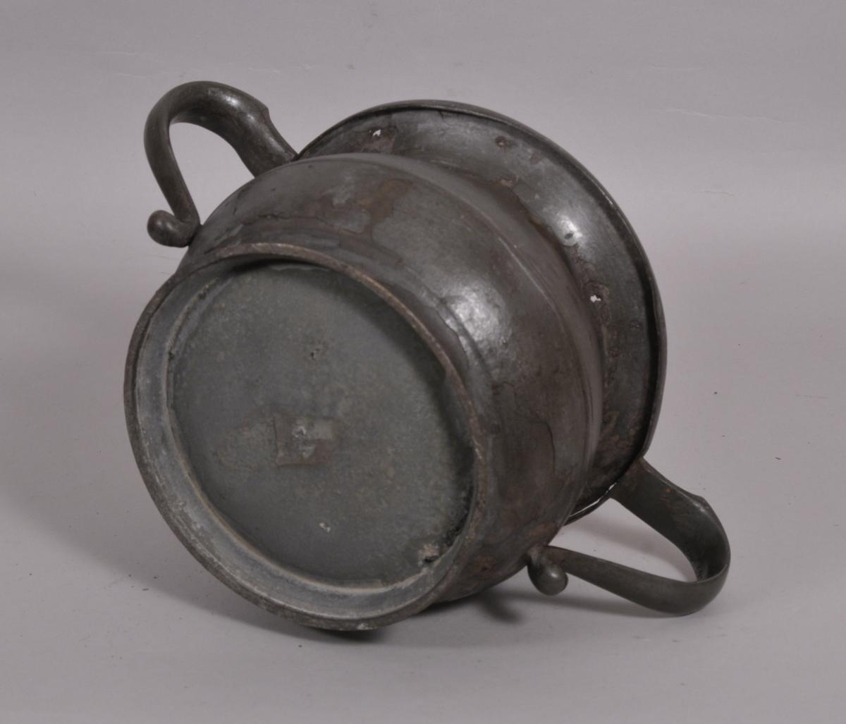 S/4045 Antique Pewter Chamber Pot of the Georgian Period