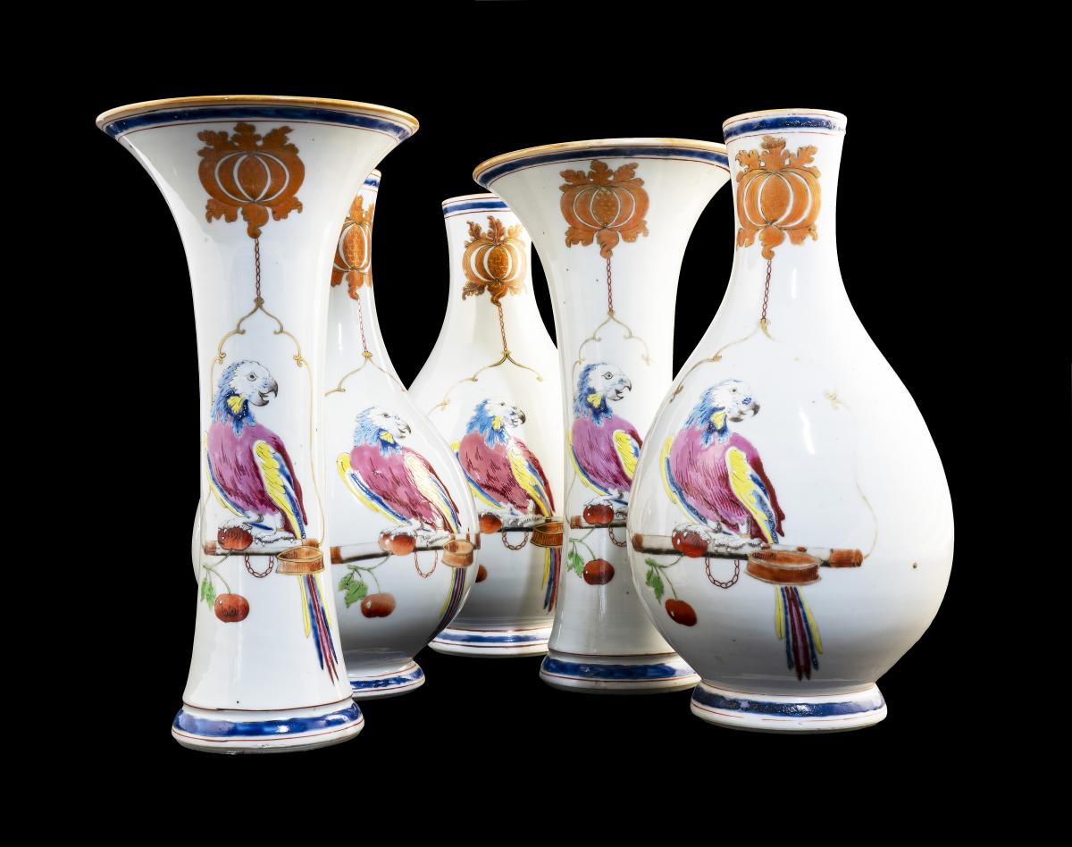 Chinese export porcelain garniture with the parrot design attributed to the Pronk Workshop