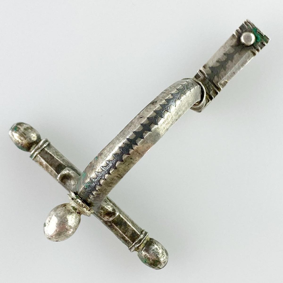 A silver & niello fibula. Roman, 3rd/4th century AD