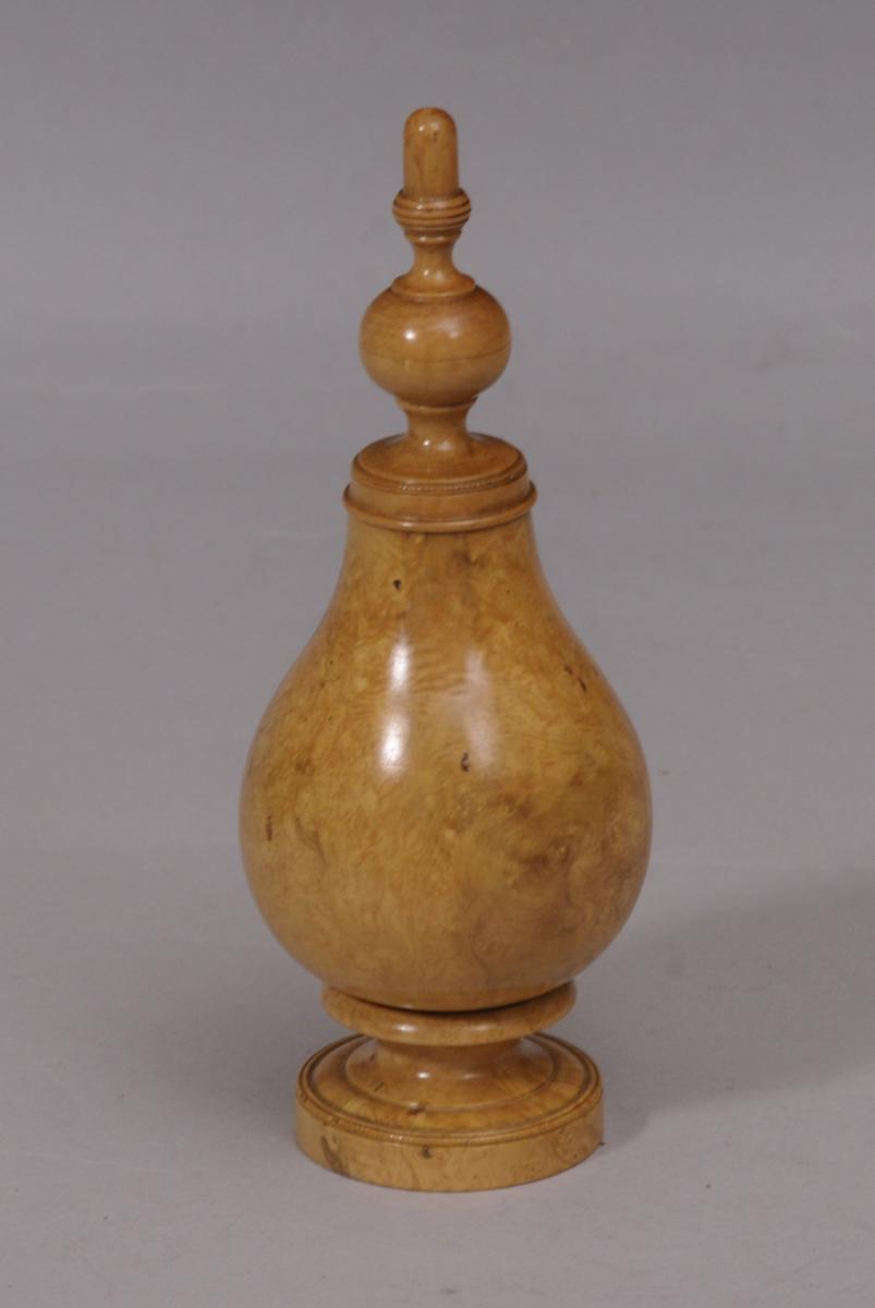 S/4092 Antique Treen Burr Boxwood Spice Flask