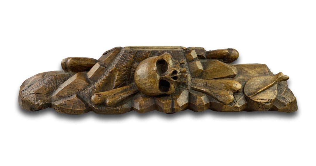 Golgotha crucifix base skull & bones. German, mid 17th century