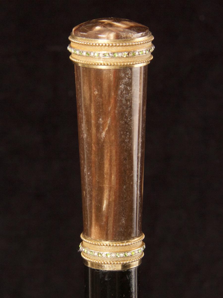 Hardstone-handled cane with silver gilt mounts_f