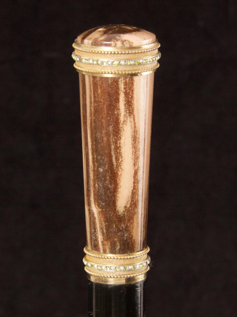 Hardstone-handled cane with silver gilt mounts_h