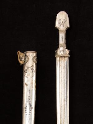 Russian all-silver Kinjal dagger with etched blade_d