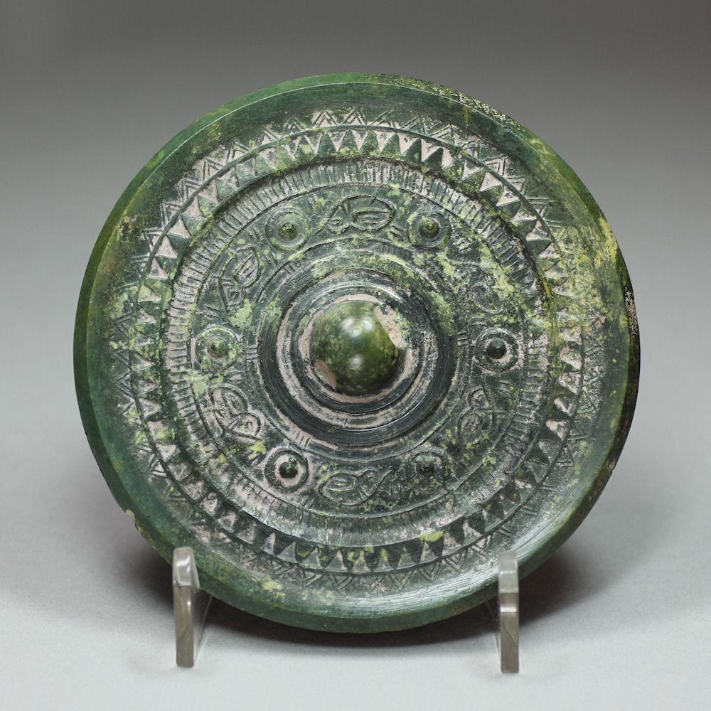 Chinese circular bronze mirror, Han dynasty (206BC-220AD)