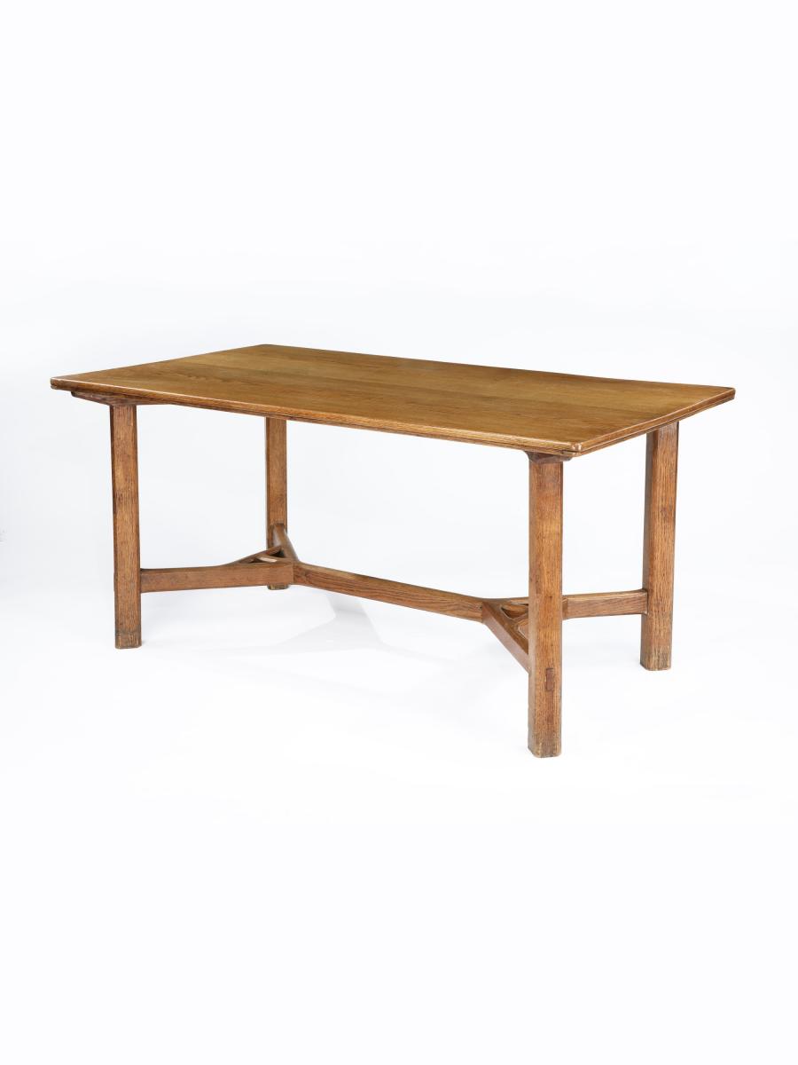 COTSWOLD SCHOOL 'HAYRAKE' DINING TABLE