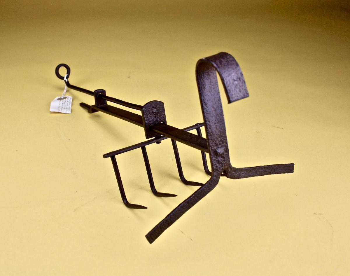 18th Century English Adjustable Wrought Iron Fire-Bar Roaster