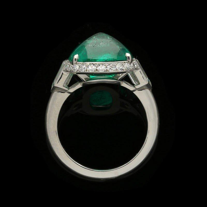 8.59ct Sugarloaf cabochon Colombian emerald ring | BADA