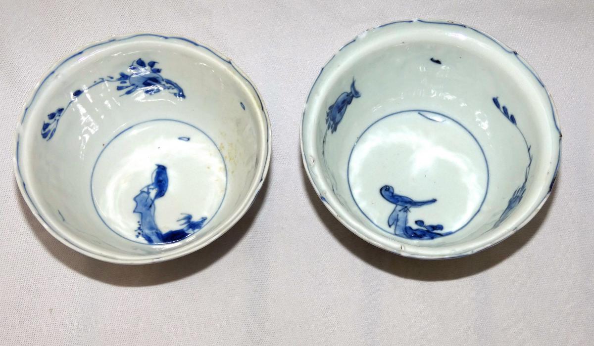 Ming Kraak Porcelain Pair of Bowls