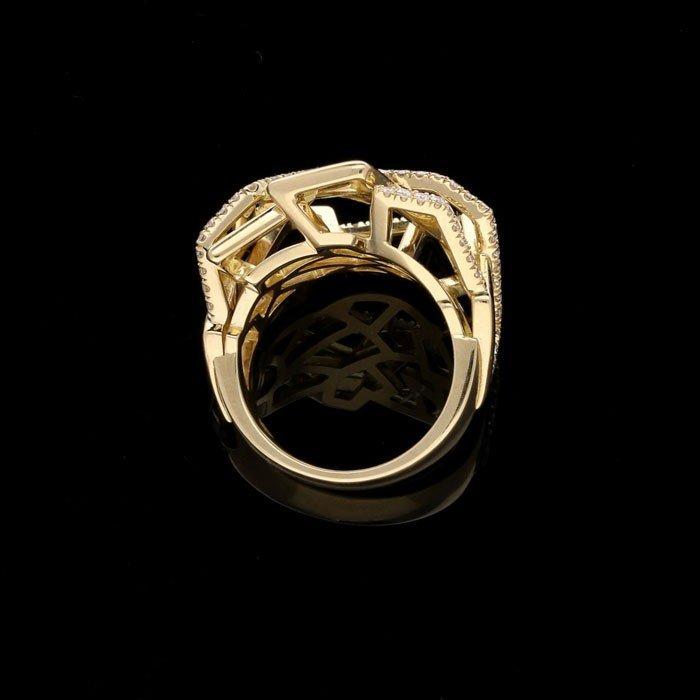 Yellow gold and round brilliant diamond Disorient ring | BADA