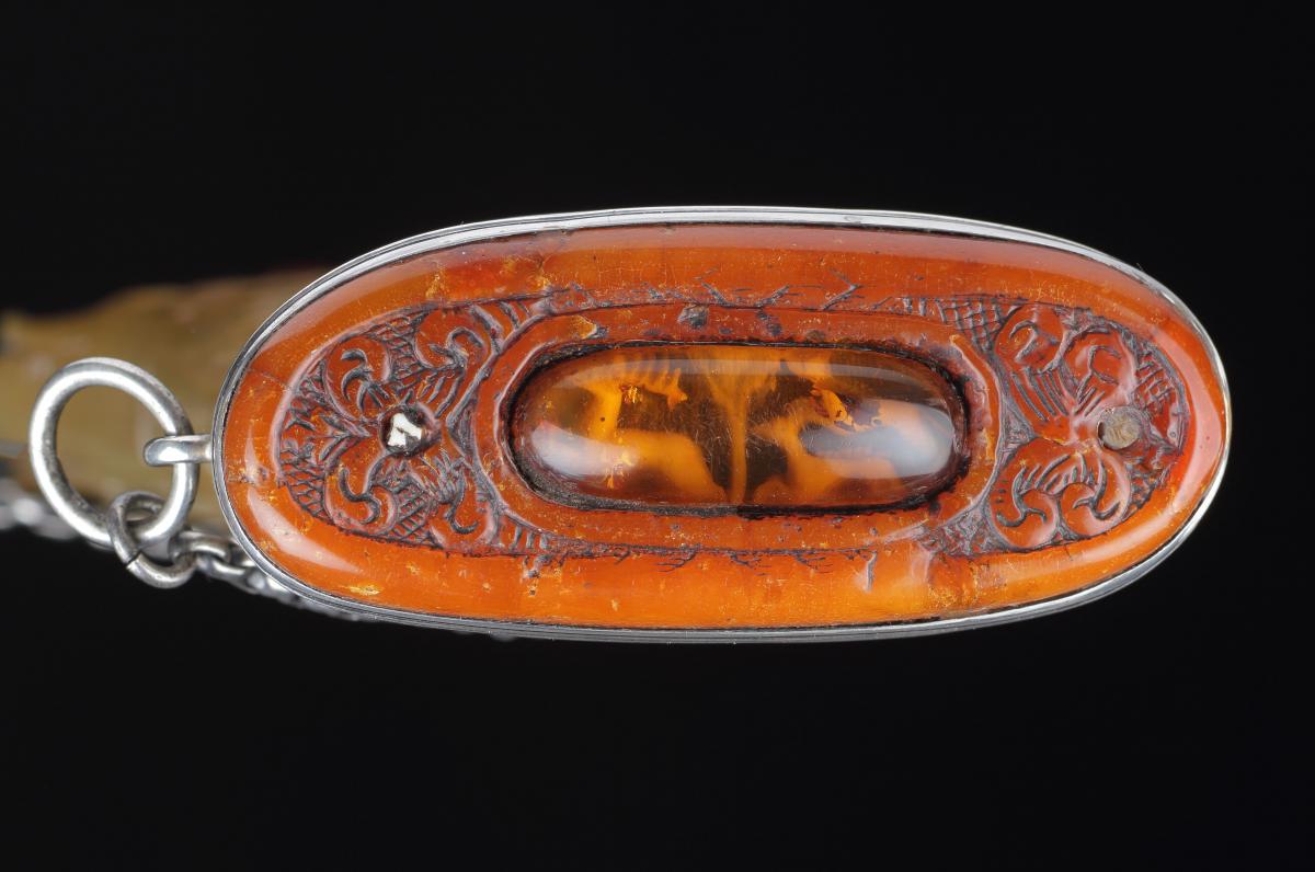 North East German Danzig Finely Carved Horn and Amber Powder Flask with ...
