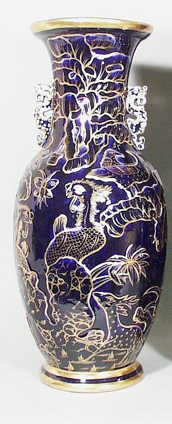 Mason's Ironstone Large Chinoiserie Vase, Circa 1835-40