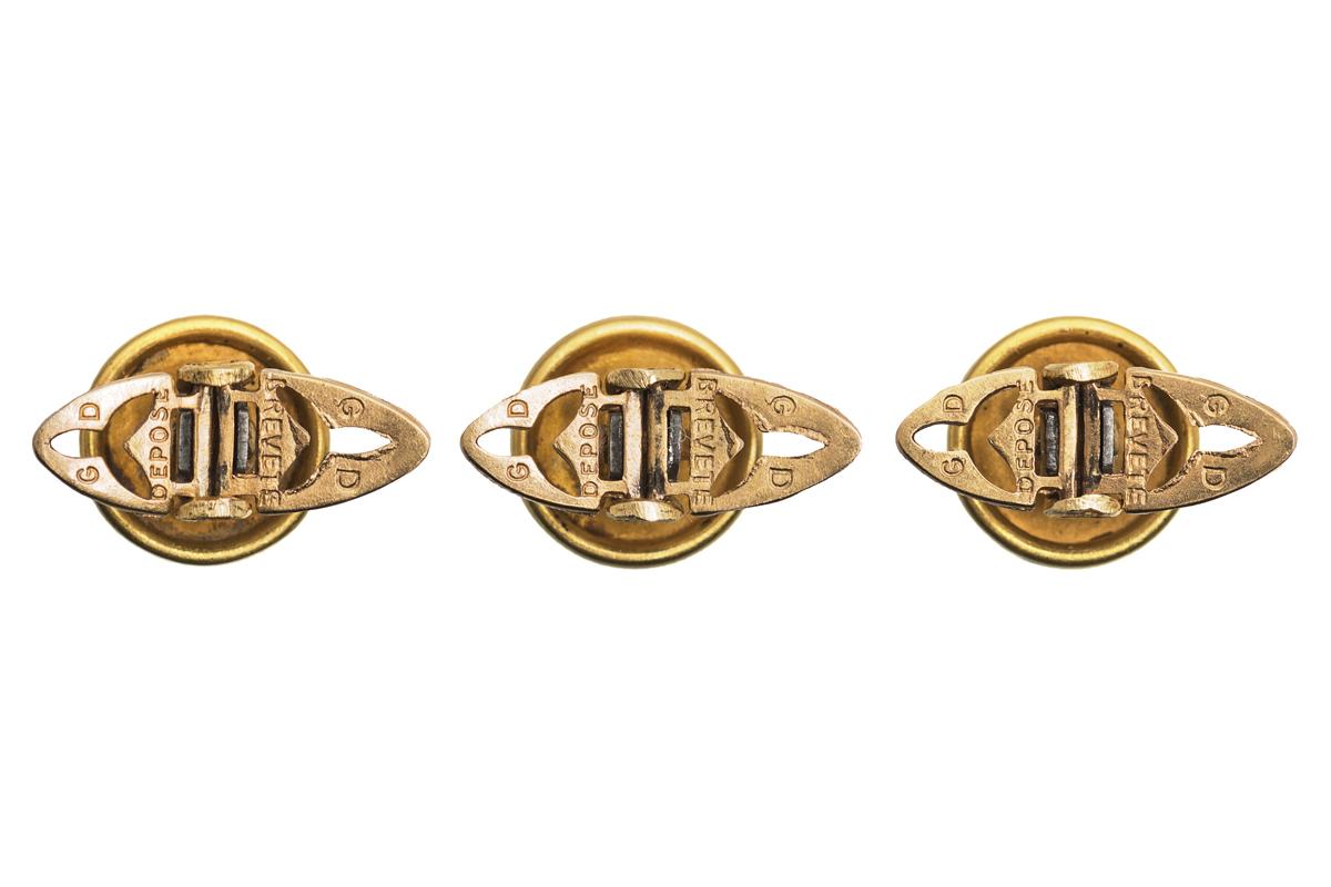 Antique Cufflinks & Studs in 18 Karat Gold with Criss Cross Design and inset Enamel, French circa 1890