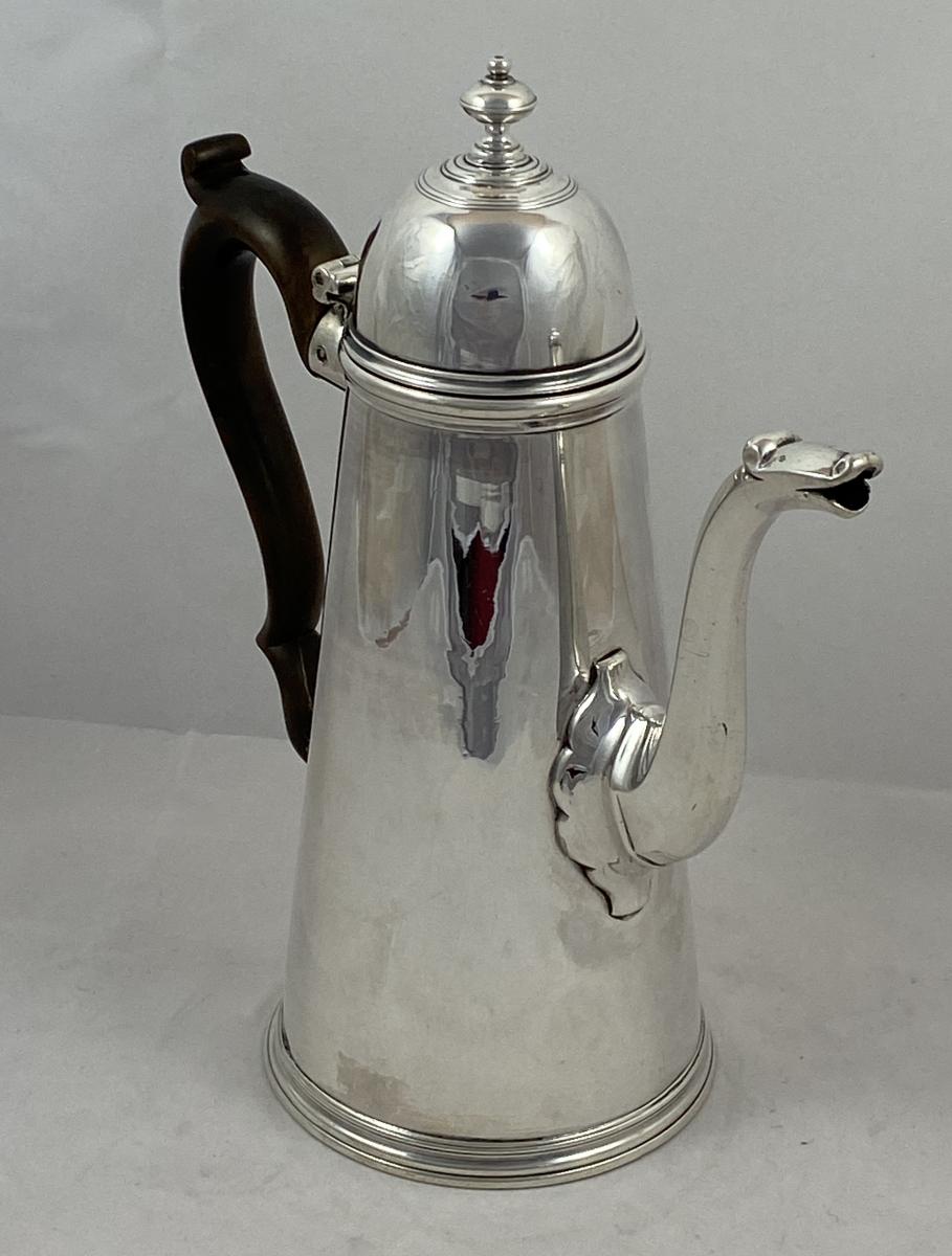 George 1 silver coffee pot