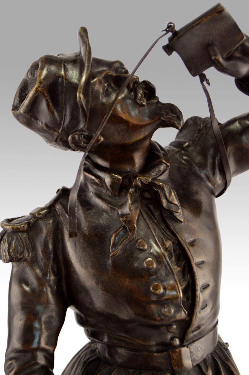 Bronze sculpture of a soldier by Léopold Eugène Kampf