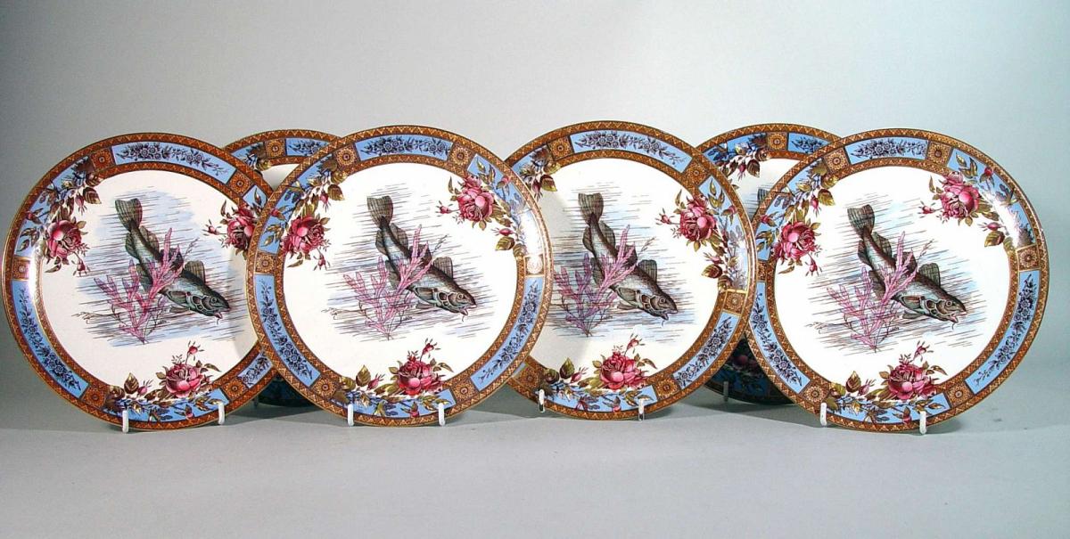 English Pottery Earthenware Set of Six Plates Decorated with Fish, Wood & Hulme, Garfield Pottery (Waterloo Road, Burslem) Circa 1884