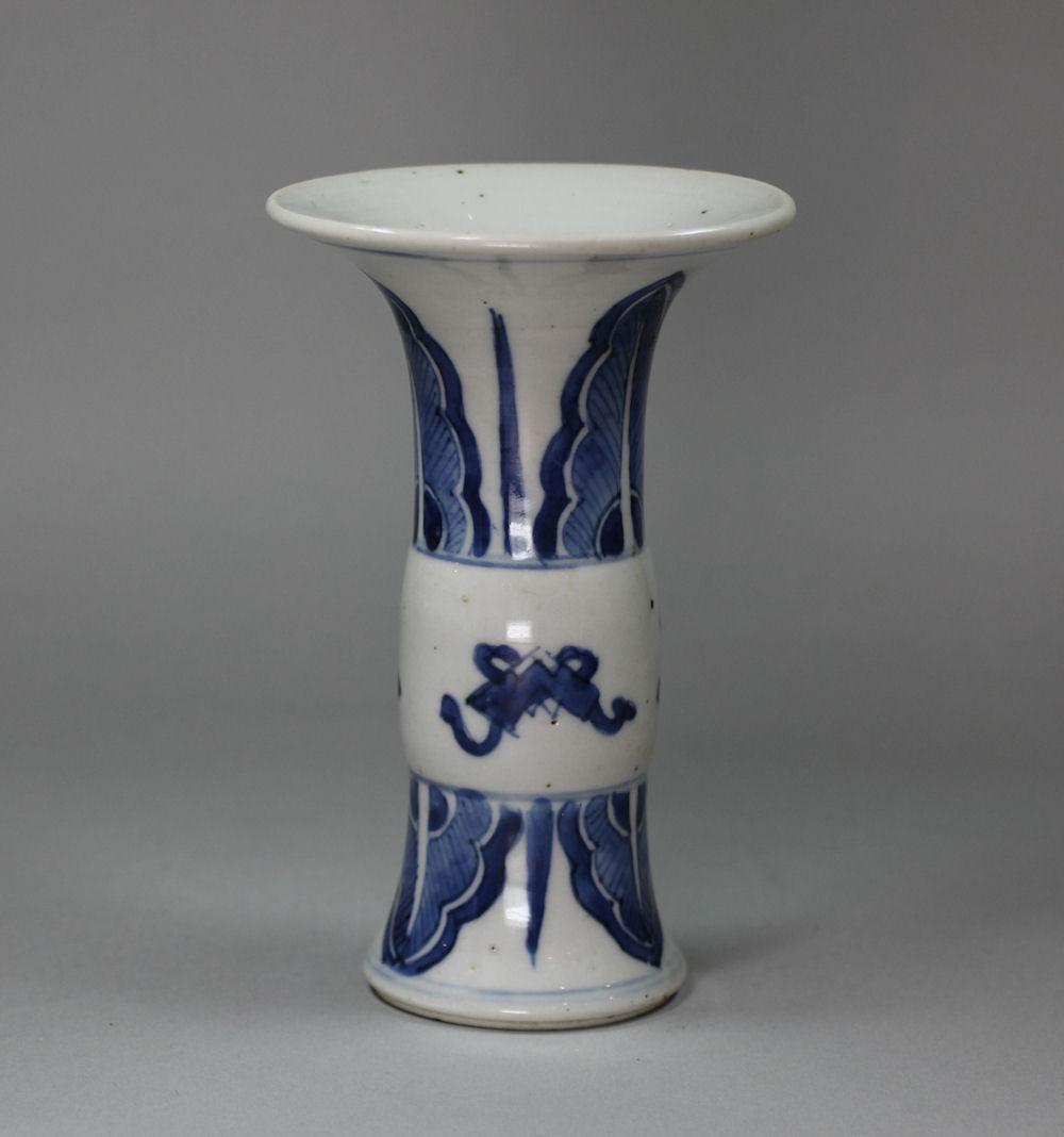 Chinese blue and white vase with flared rim, Kangxi (1662-1722)