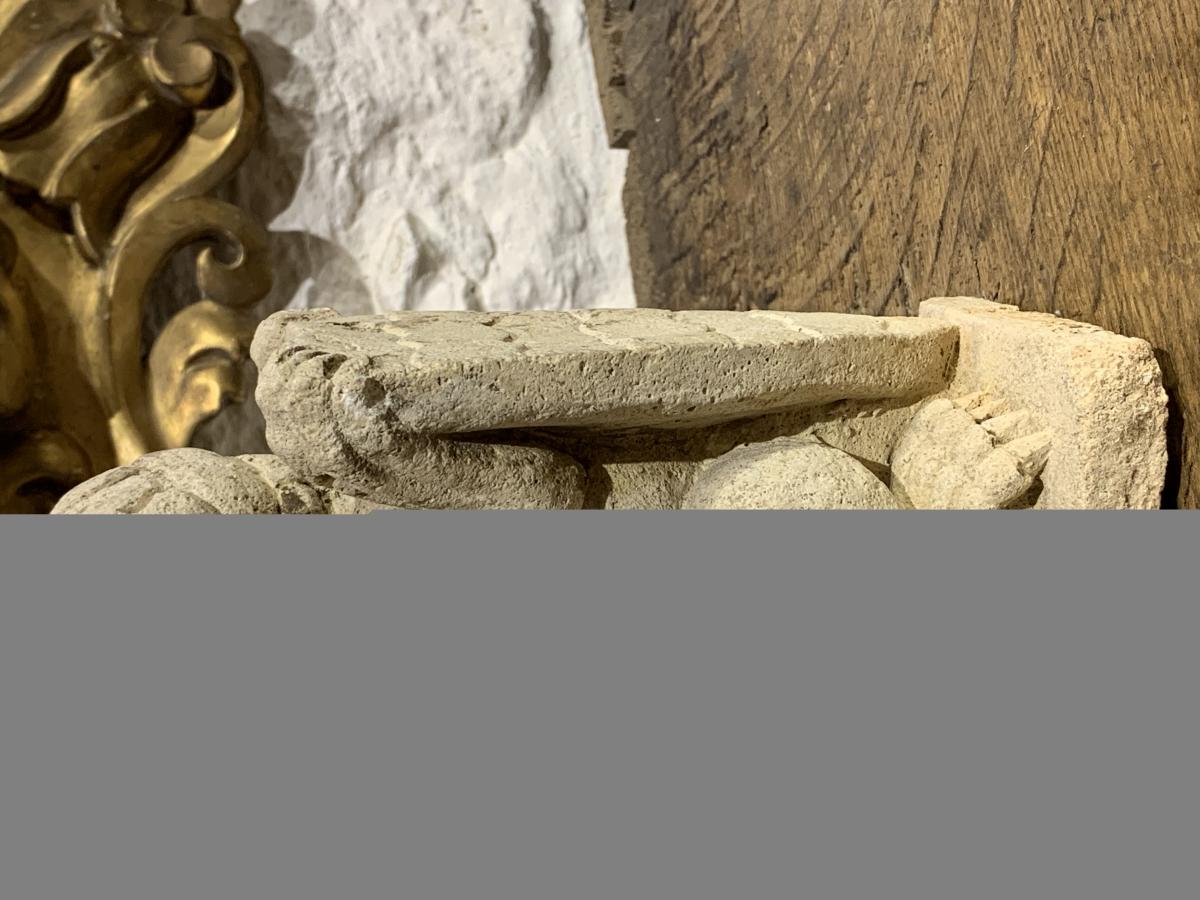 A Rare Pair of Late Medieval English Limestone Lion Finials. Circa 1500-1520