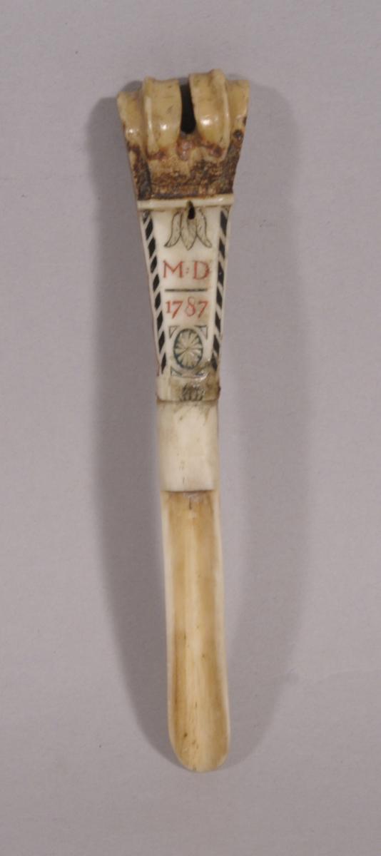 S/4180 Antique 18th Century Initialled and Dated Bone Apple Corer