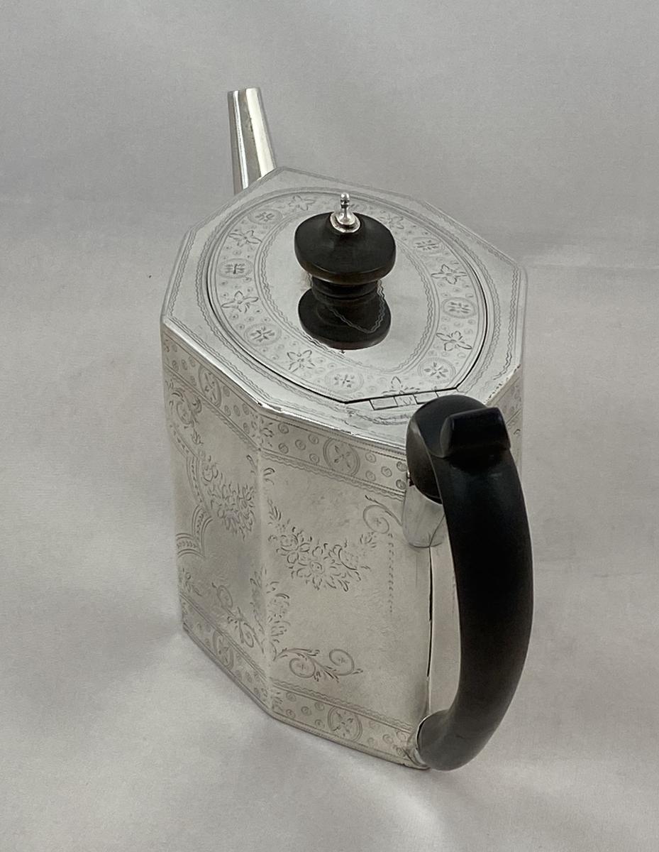 Hester Bateman Georgian silver teapot 1789