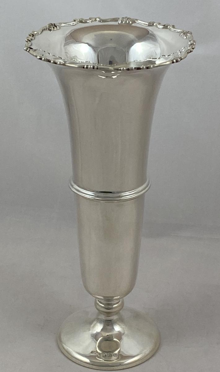 H C Davis silver vase 1923