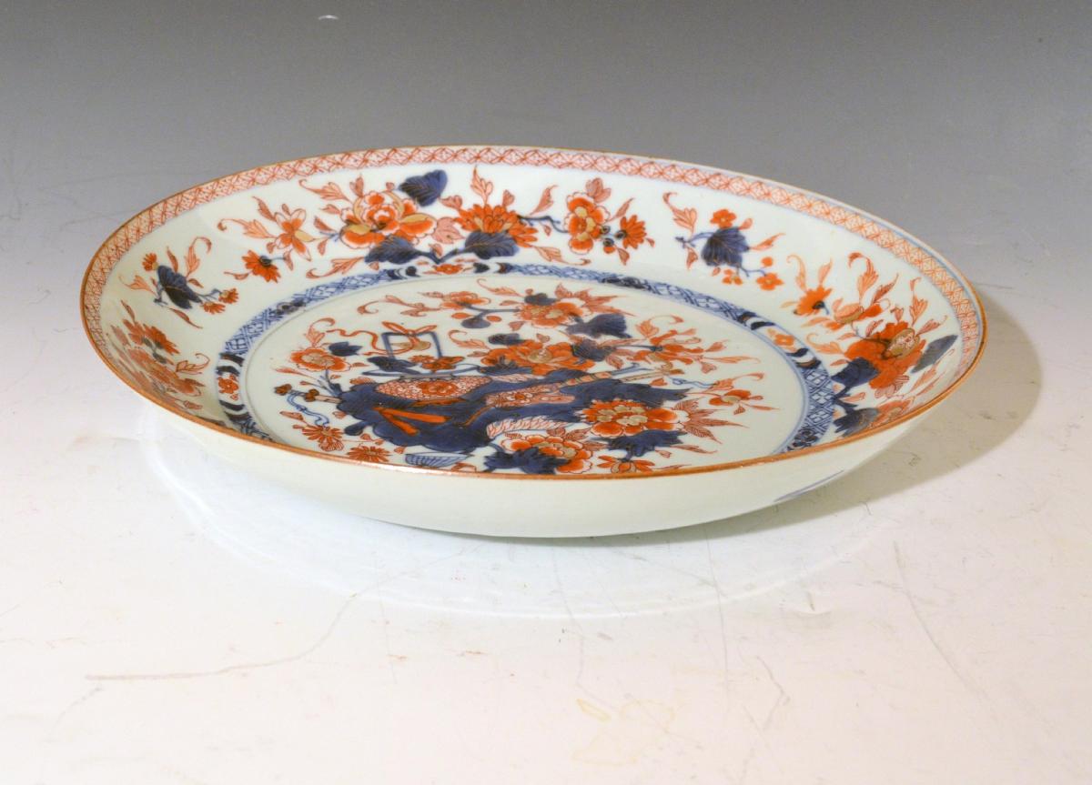 Chinese Export Imari Large Porcelain Saucer Dish, Circa 1770