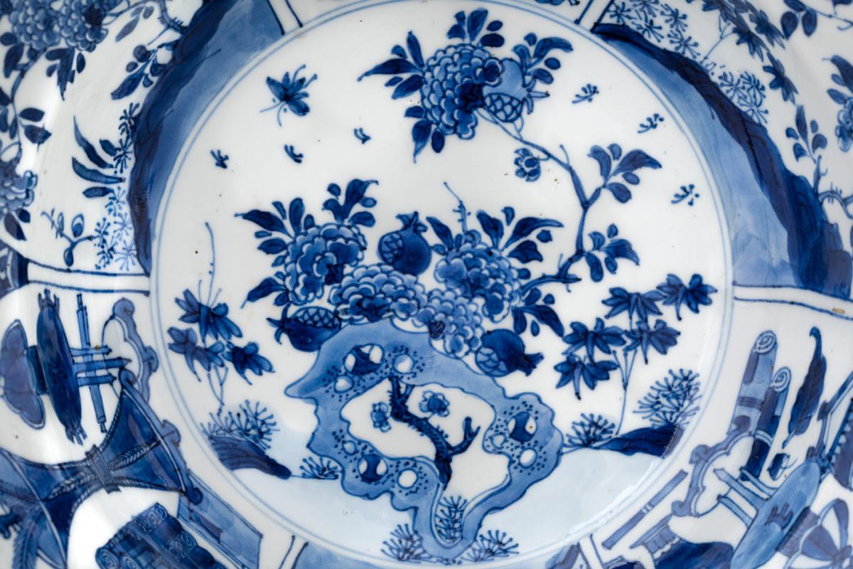 Chinese Kangxi Blue and White Basin