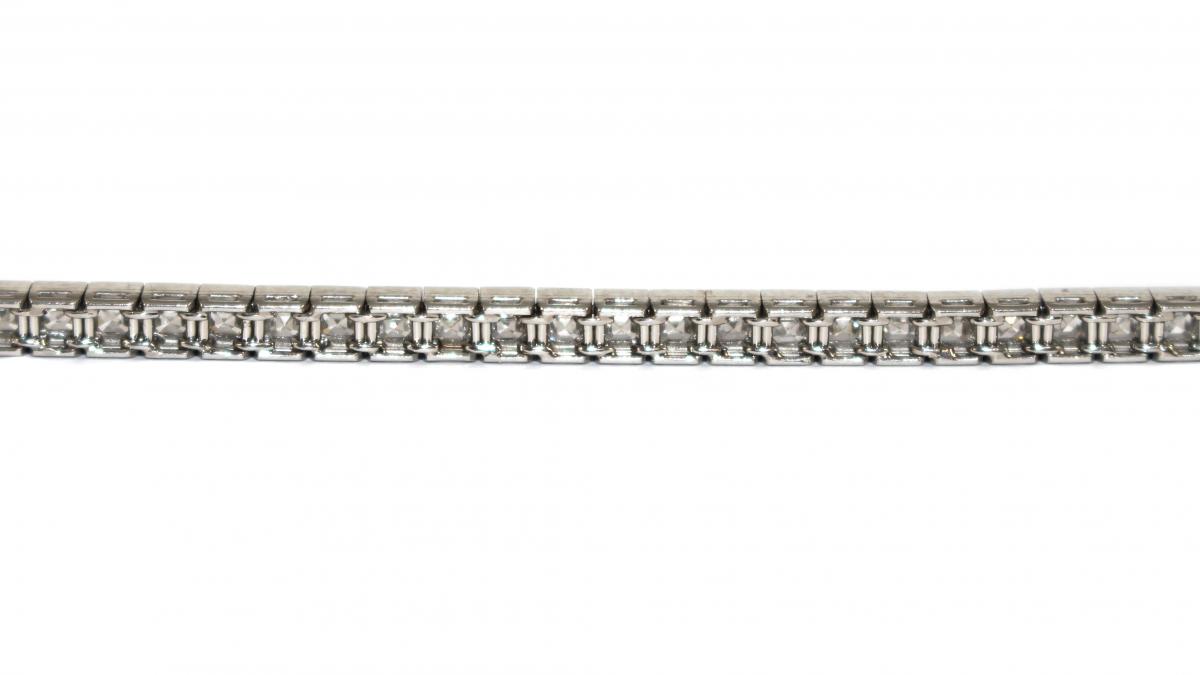 Art Deco Square Diamond Line Bracelet circa 1930