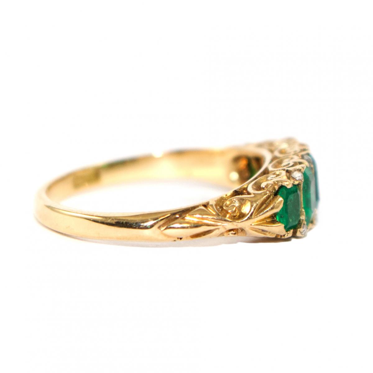 Edwardian Emerald 5 Stone Ring 