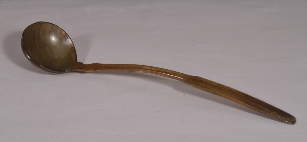 S/4196 Antique 18th Century Scottish Horn Basting Ladle