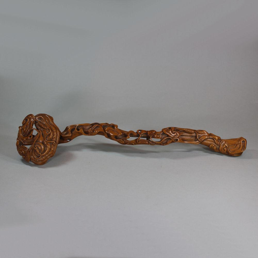 Chinese boxwood ruyi sceptre, 19th/20th century