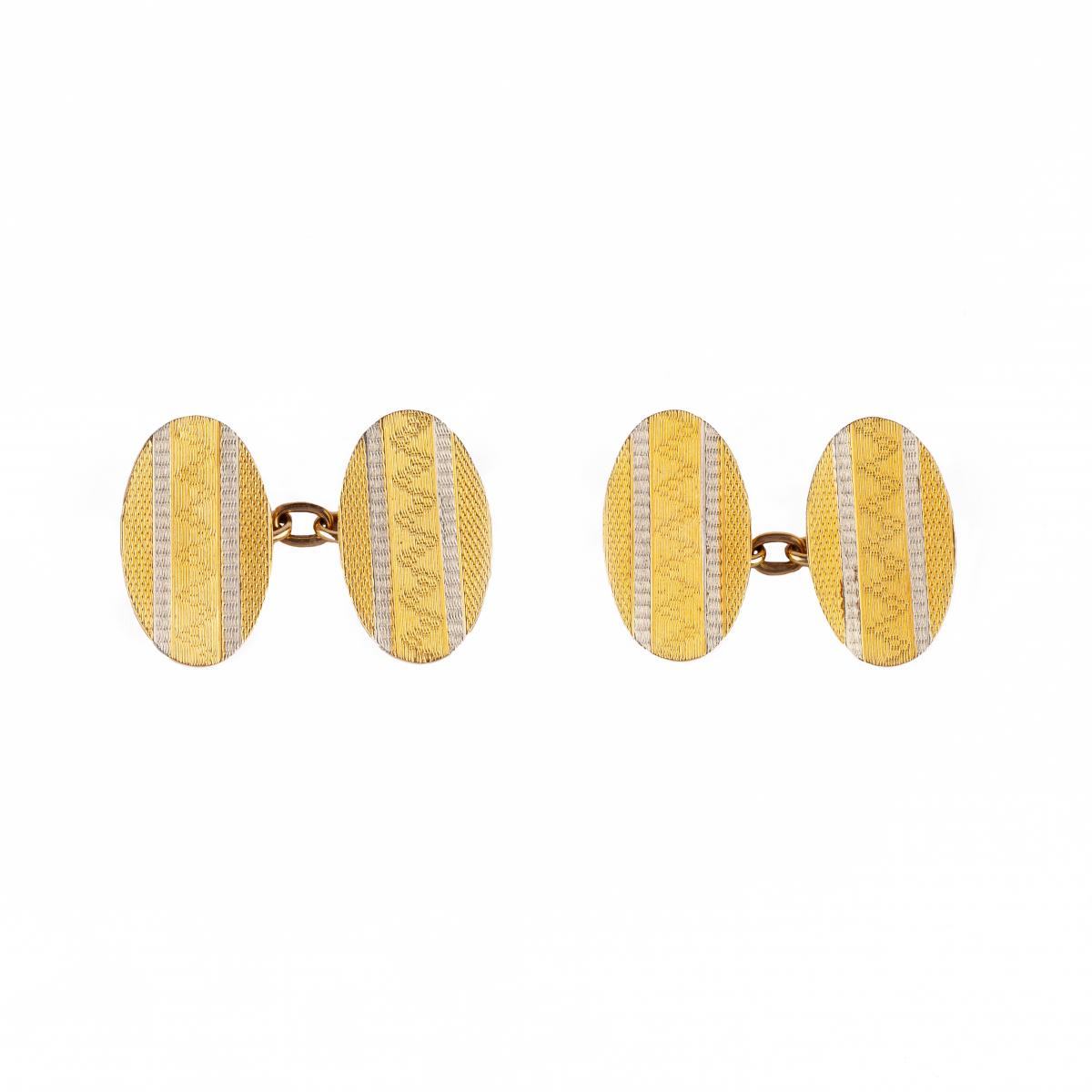 Classic Cufflinks in 18 Carat Gold & Platinum with Engraved Design, English dated 1914.