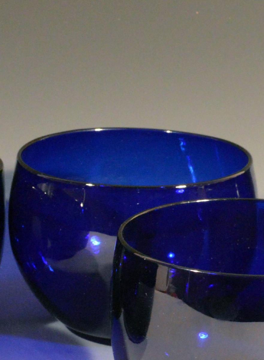 Set of Six Late Georgian Blue Glass Finger Bowls, Circa 1810-30