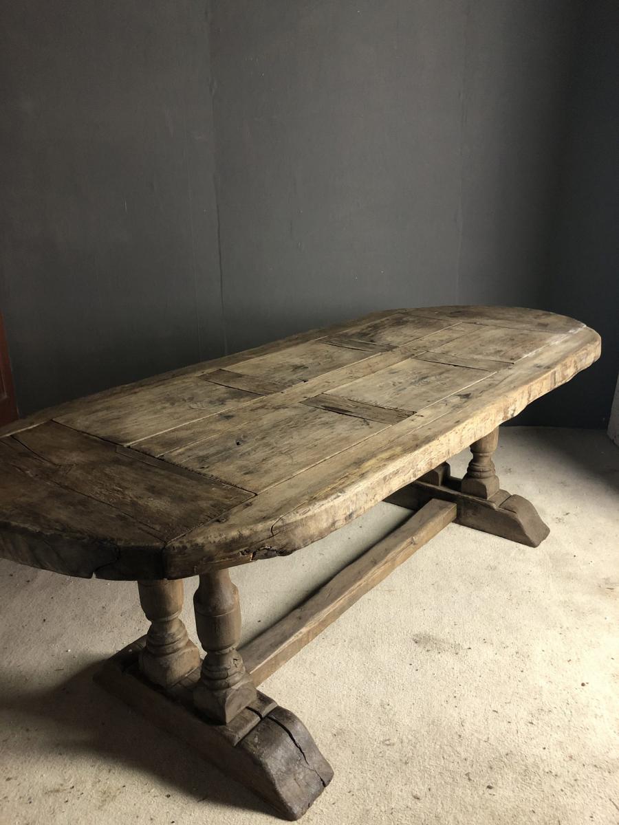 Oak trestle table. early 18th century