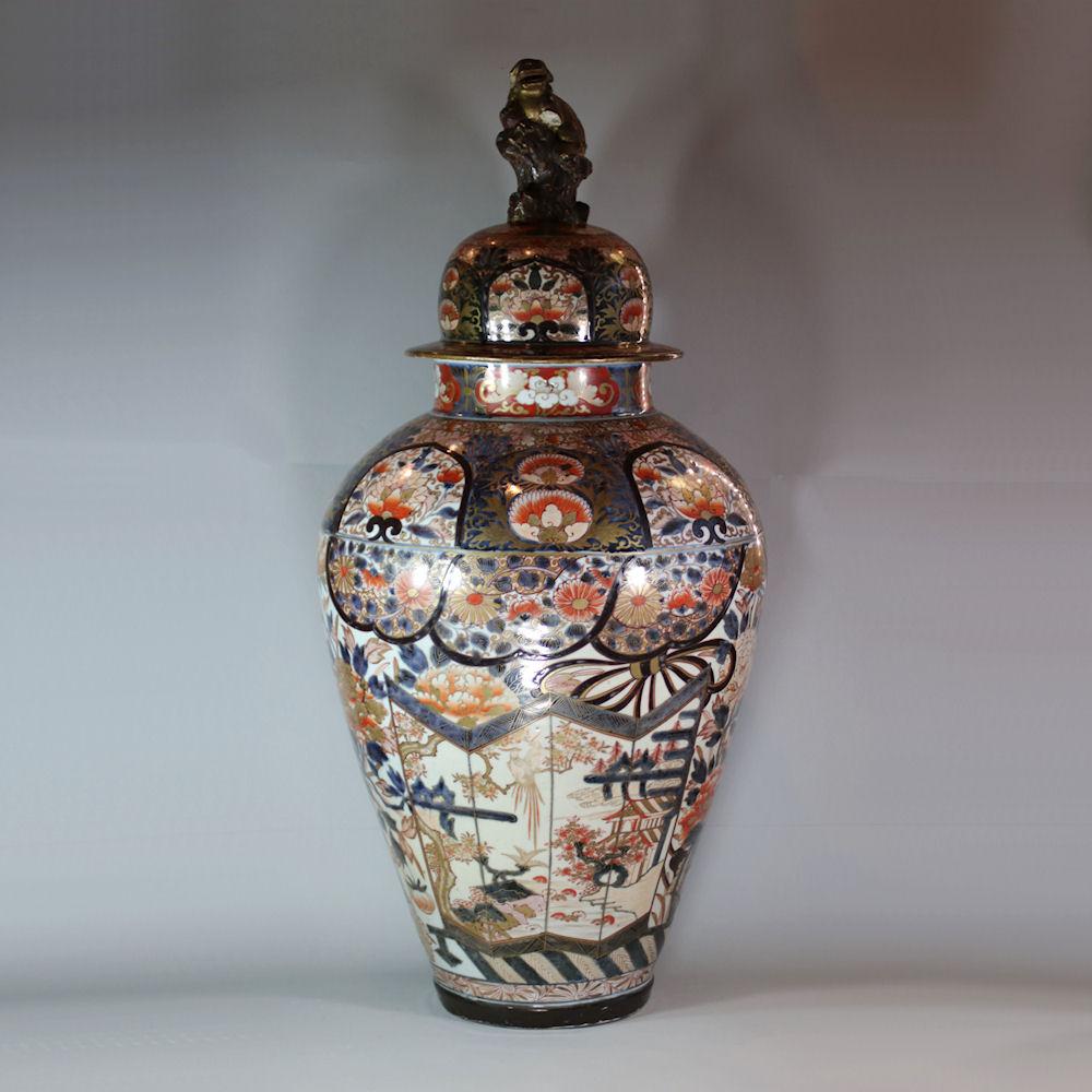 Japanese imari baluster vase and cover, 18th century