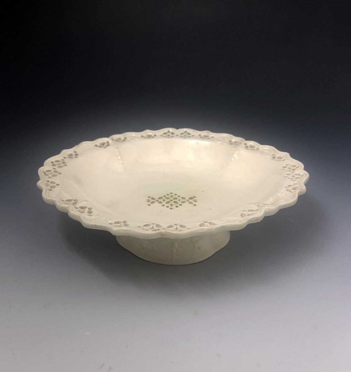 English antique creamware tazza reticulated decoration 18th century