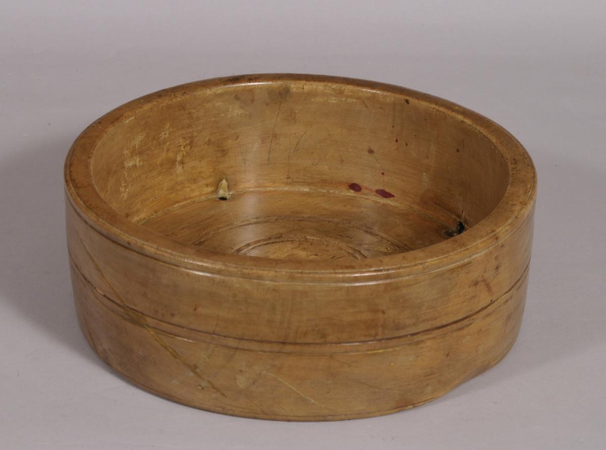 S/4368 Antique Treen 19th Century Sycamore Cheese Vat
