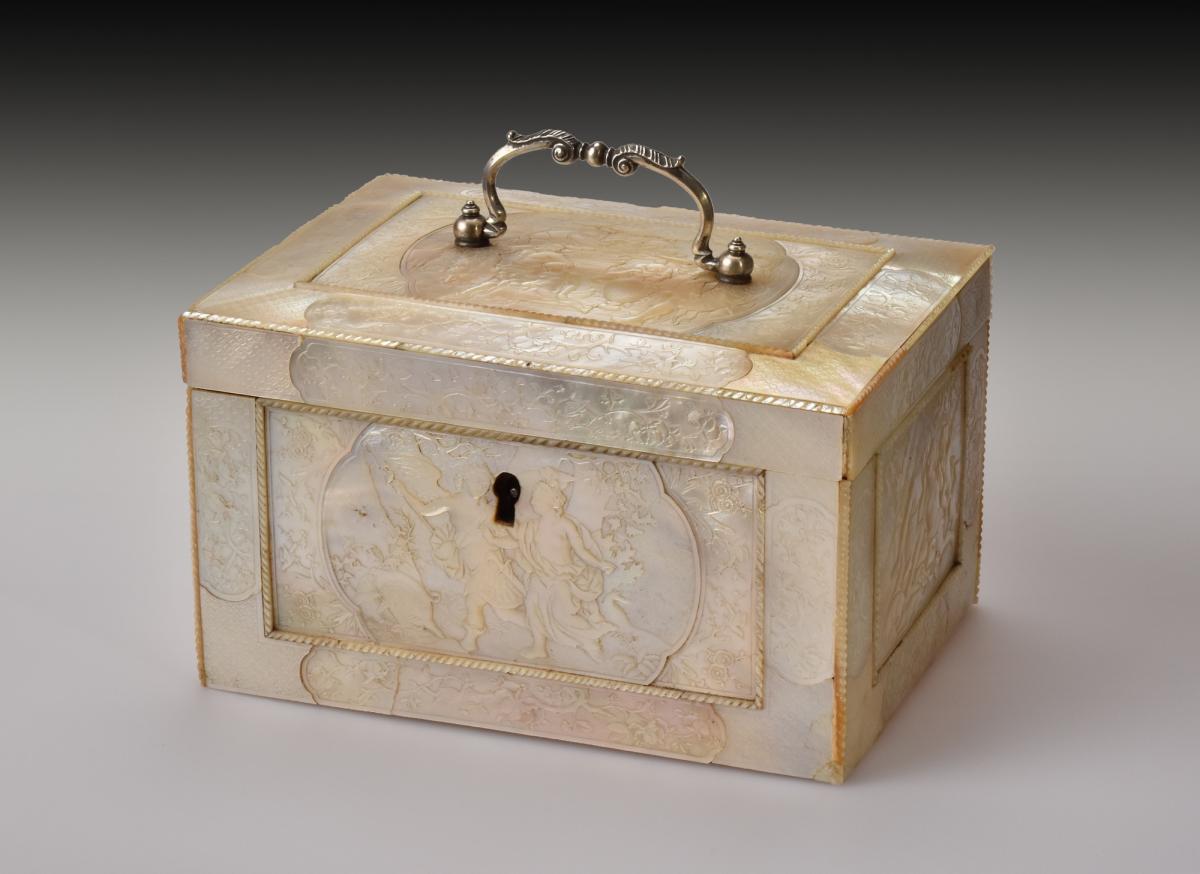 A Chinese Carved Mother of Pearl Caddy, Circa 1761