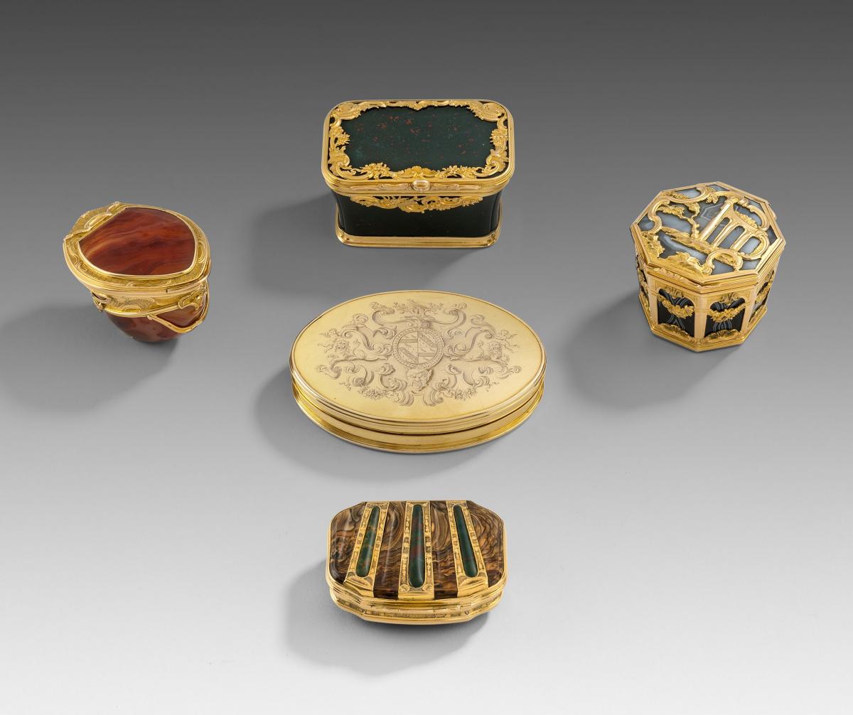 An important George II Rococo Gold Mounted Hardstone Standing Snuff Box.  Made in London circa 1740