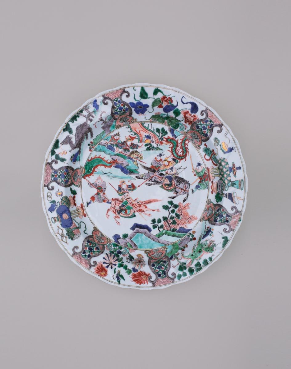 A Chinese porcelain famille verte large fluted flower-form dish, Kangxi, 1662-1722