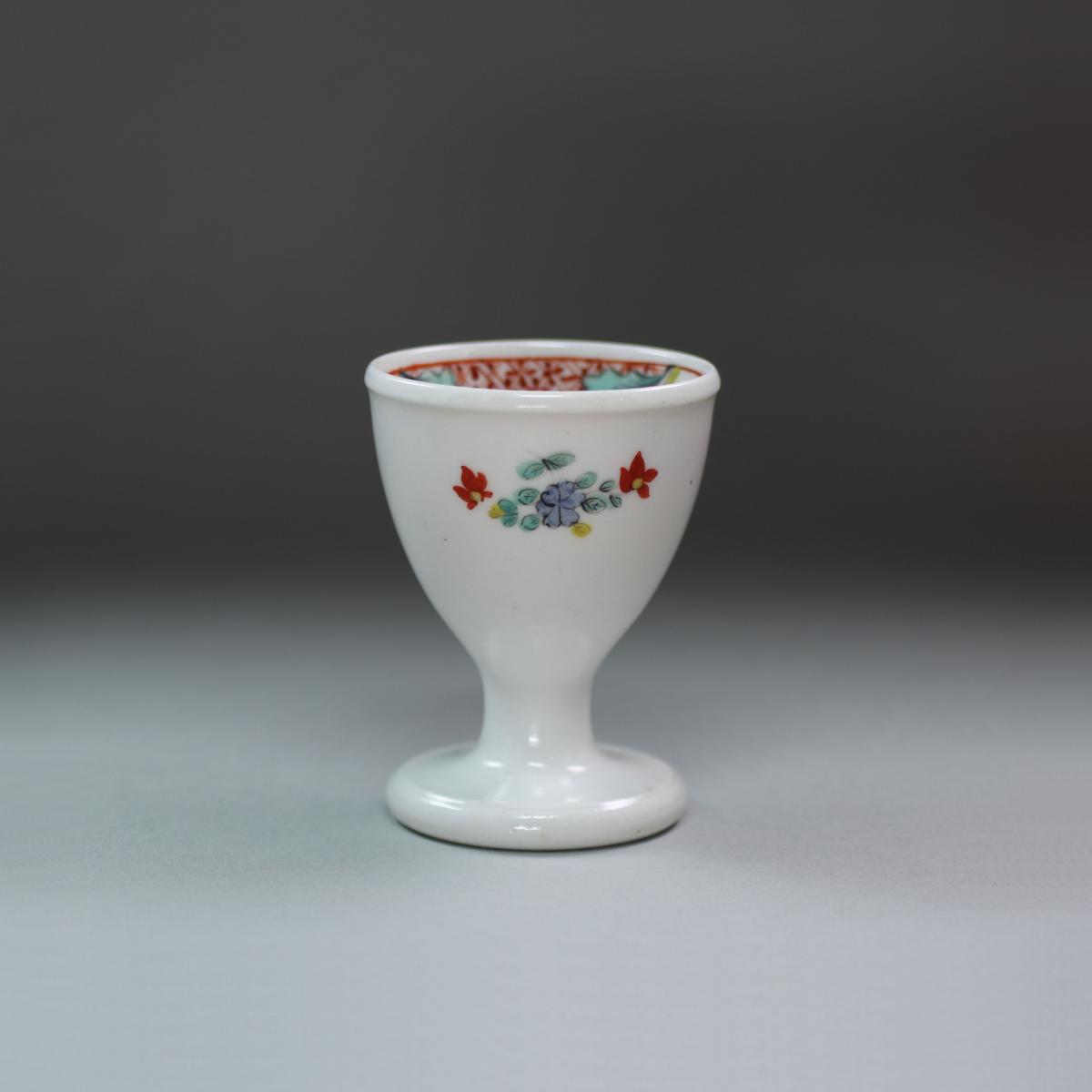 Chantilly egg-cup in the kakiemon palate, circa 1760