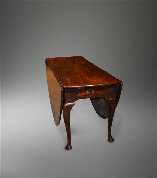 An exceptionally large Georgian drop leaf table