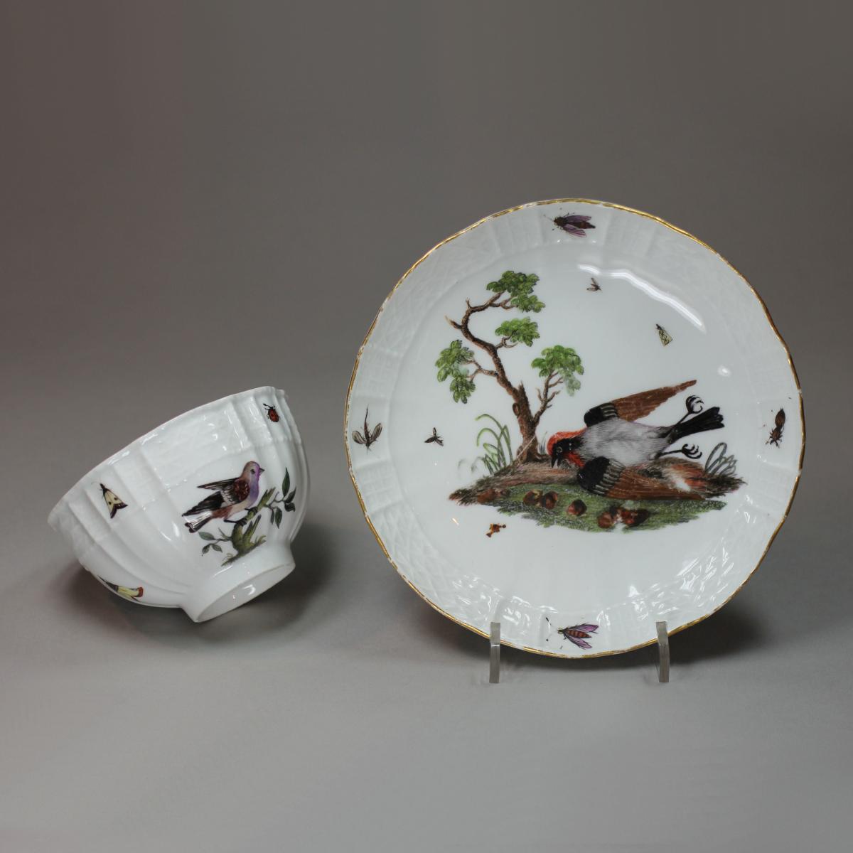 Meissen ornithological teabowl and saucer, circa 1760-70