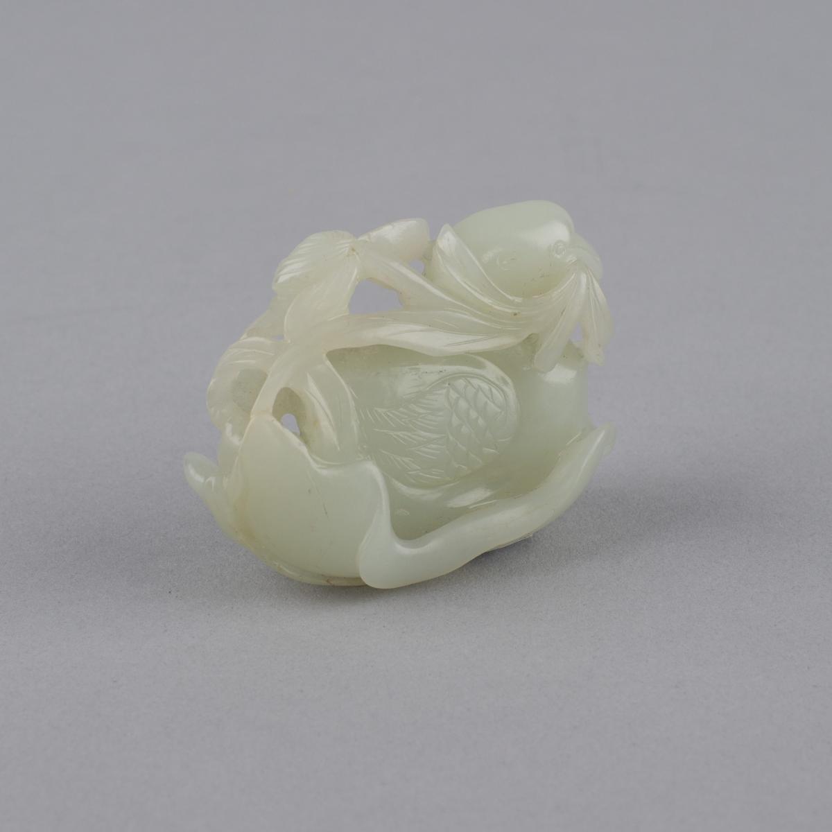 Chinese pale celadon jade carving of a goose, Qianlong, 1736-1795