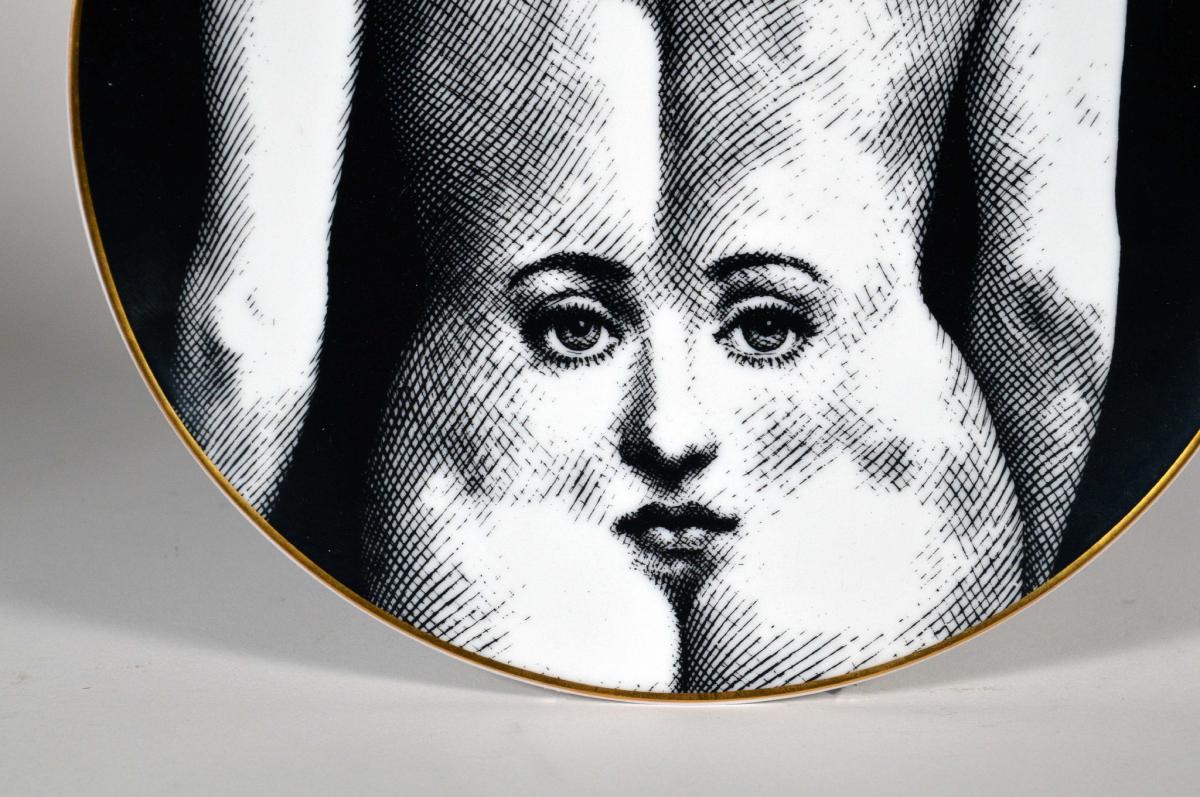 Piero Fornasetti Rosenthal Porcelain Plate, Motiv 28, Depicting the Face of Julia on a Woman's Back, 1980s