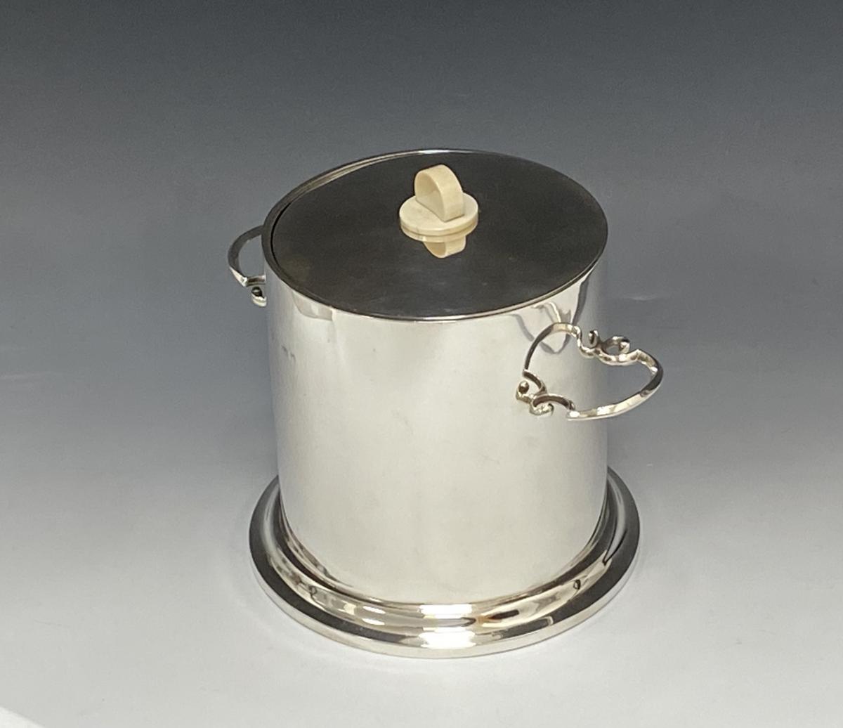 Williams Brothers silver biscuit box ice box 1905
