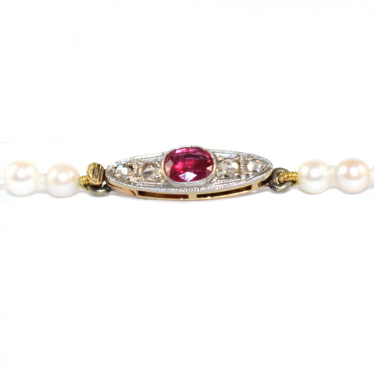 Edwardian Graduated Pearl Necklace, Ruby & Diamond clasp c.1920