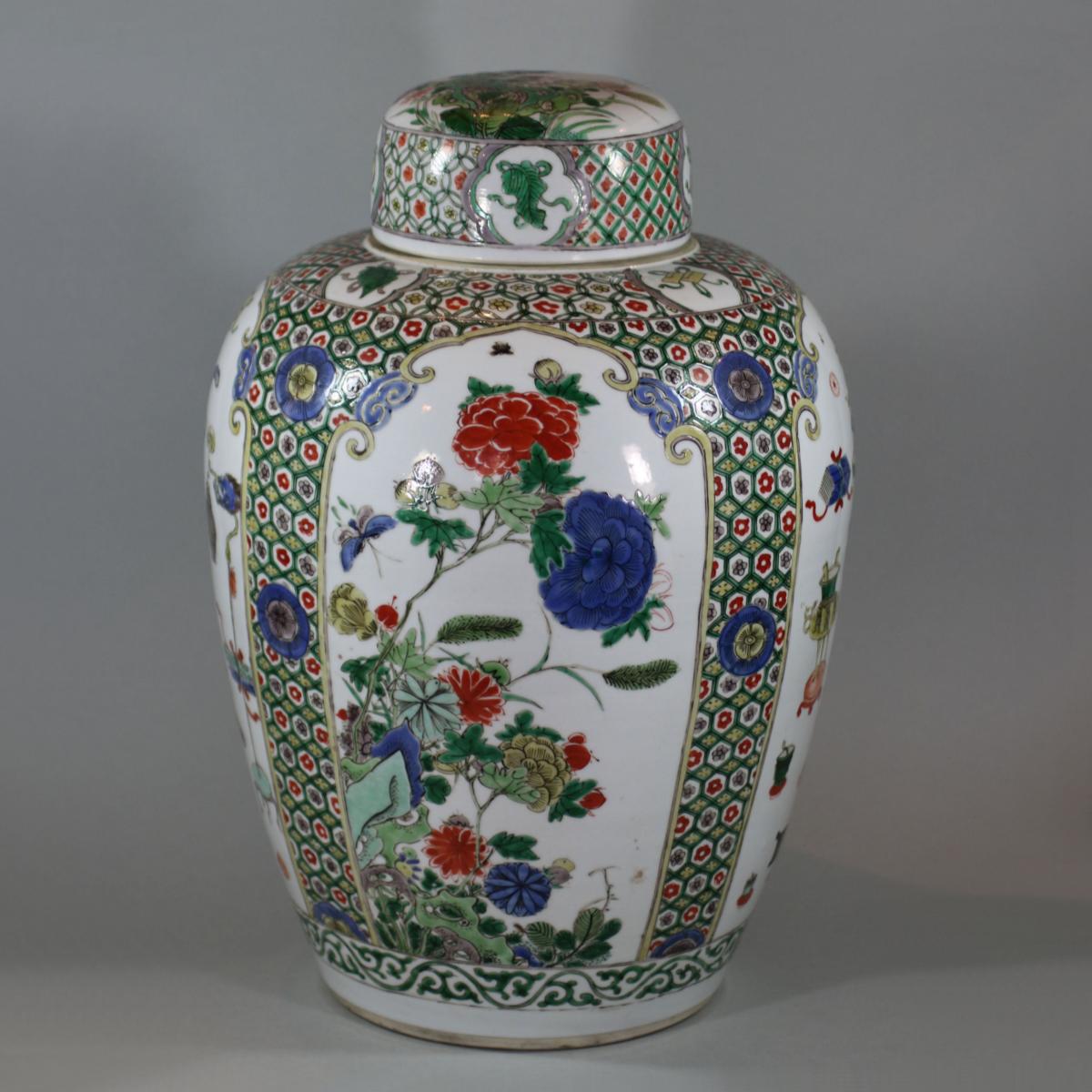 Chinese famille verte ovoid jar and cover, Kangxi (1662-1722)