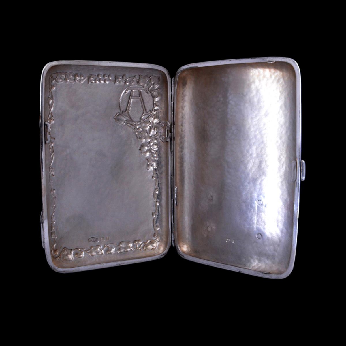 silver cigar case open