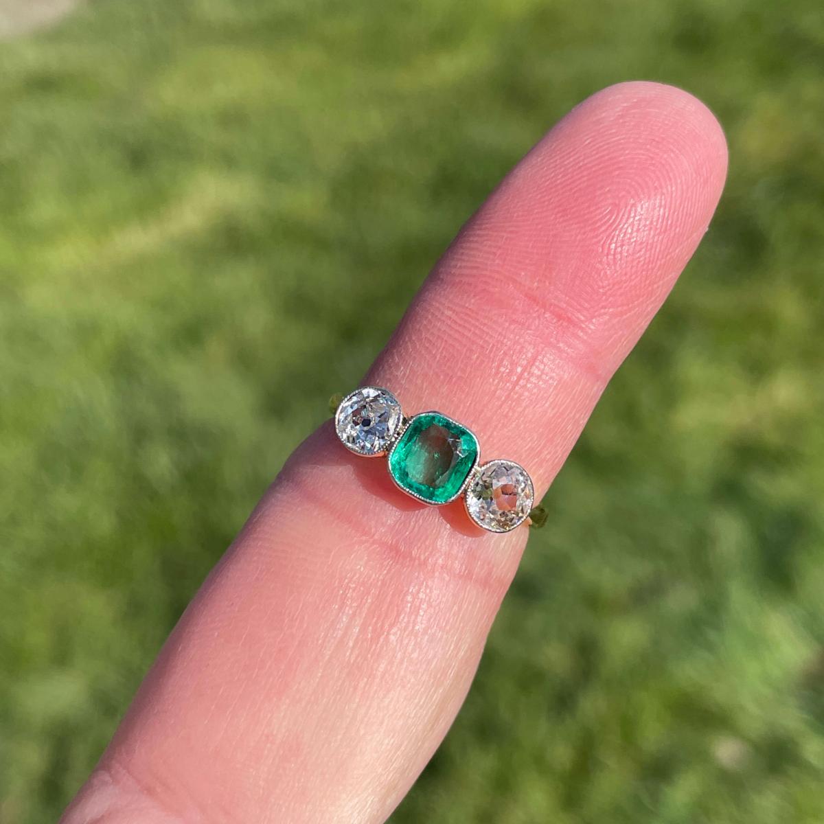 Art Deco Emerald & Diamond 3 Stone Ring C.1925 | Bada